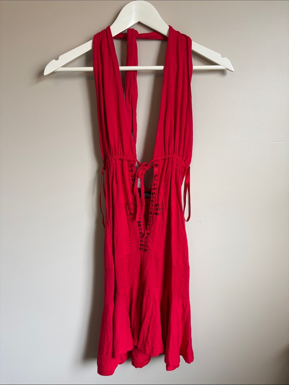 Gorgeous halter Dress with sequins Detail